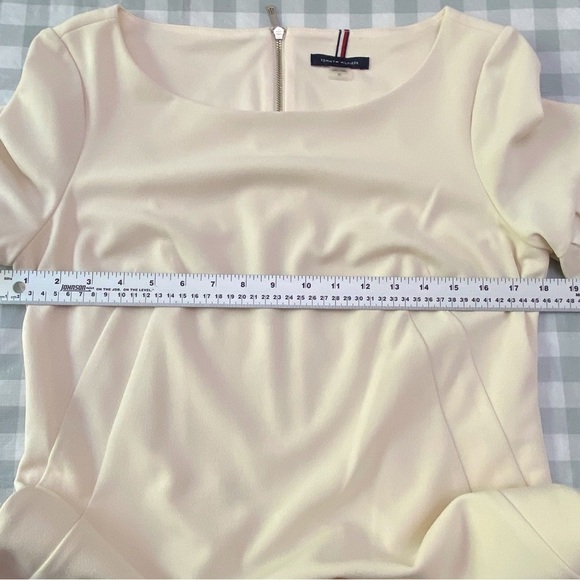 TOMMY Hilfiger dress ecru off white woven short sleeve summer flattering size 10 - Picture 11 of 16